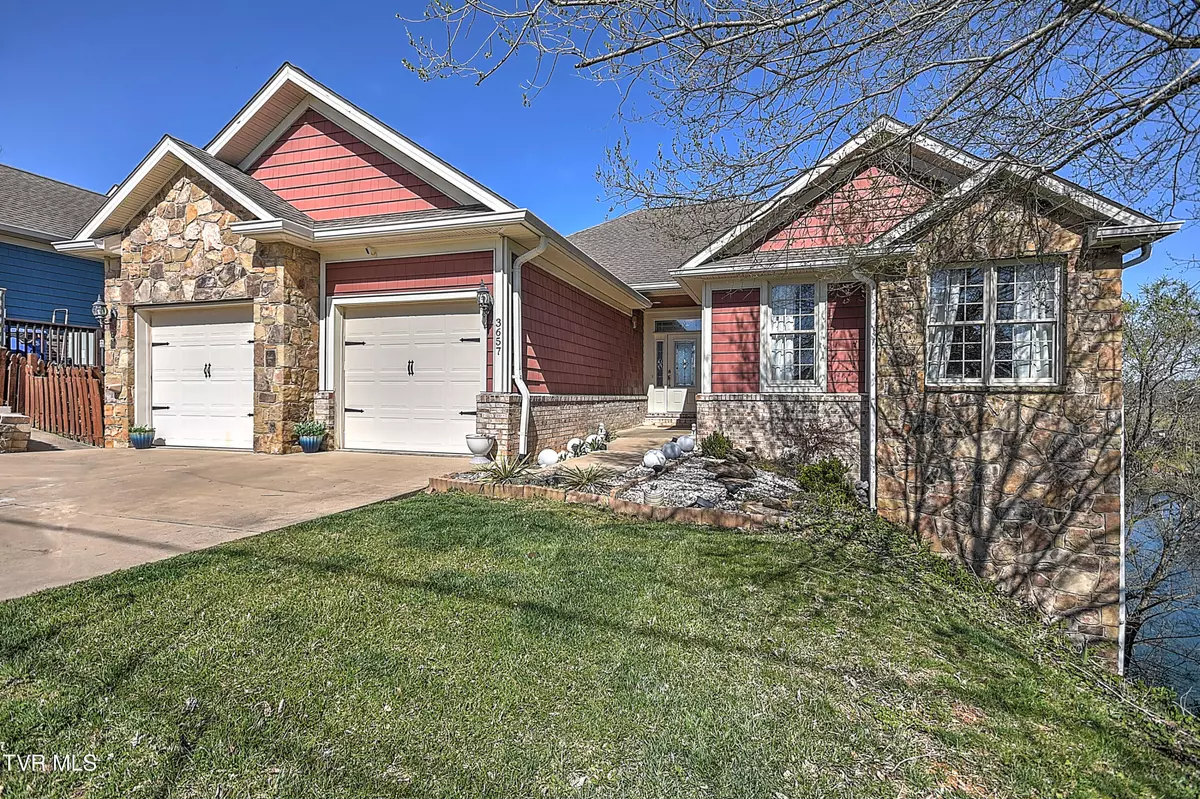 Kingsport, TN 37664,3657 Crest RD