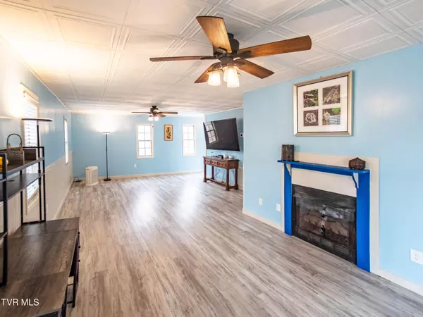 Rogersville, TN 37857,1279 Old State Highway 70