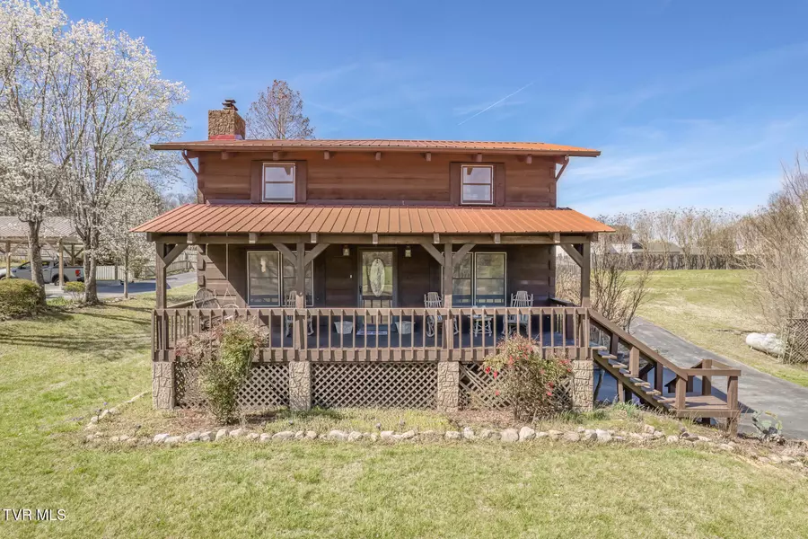 313 Max Jett RD, Johnson City, TN 37601