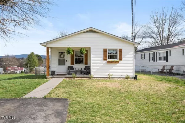 Bristol, VA 24201,218 Magnolia DR