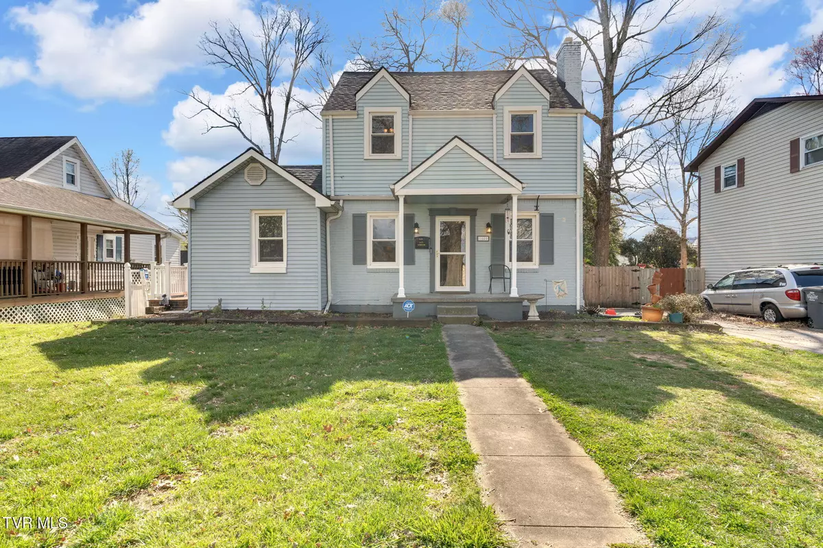 Kingsport, TN 37664,1645 Pineola AVE