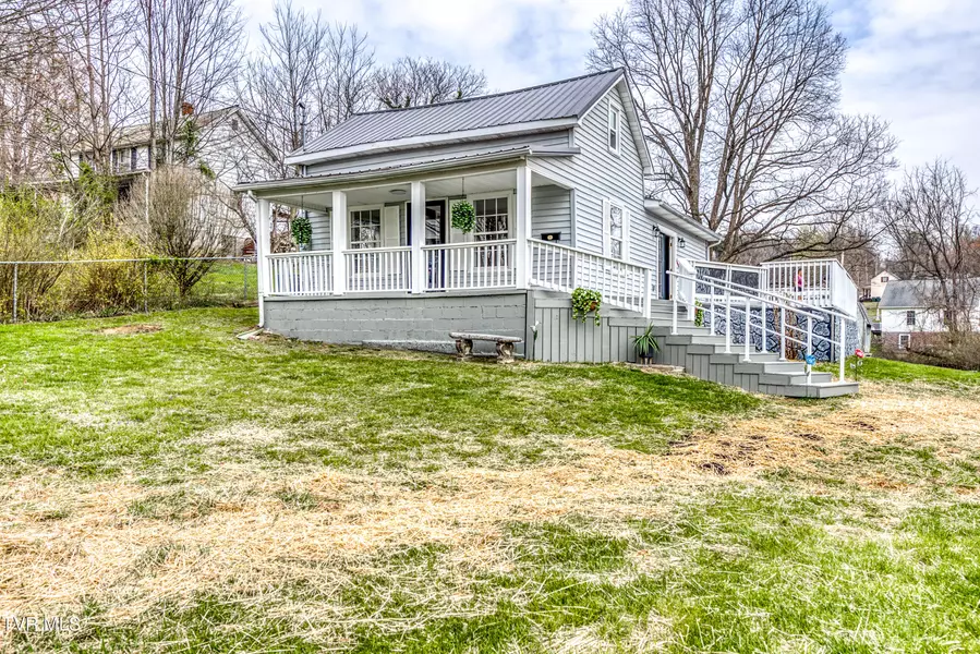 420 Baltimore ST, Abingdon, VA 24210