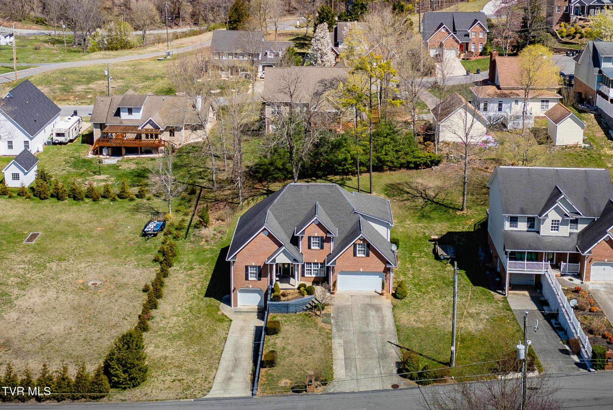 Kingsport, TN 37663,3909 Leaf PT