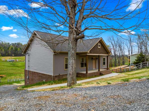 Whitesburg, TN 37891,174 Grassy Valley RD