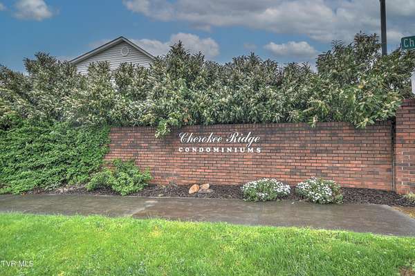 Johnson City, TN 37602,13 Cherokee Ridge Court #13