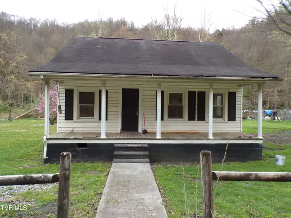 2342 Roda RD, Appalachia, VA 24216