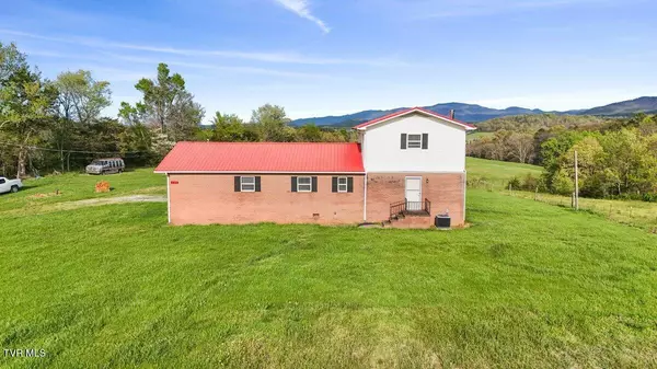 Greeneville, TN 37743,145 Moccasin LN
