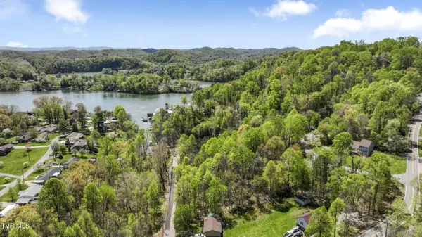 Kingsport, TN 37660,4012 Cooks Inlet RD