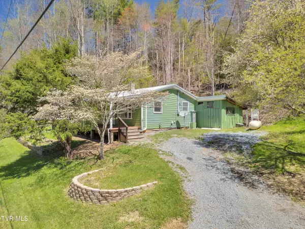 Greeneville, TN 37743,490 Viking Mountain RD