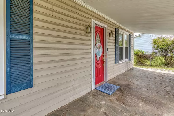 Elizabethton, TN 37643,322 Doe AVE