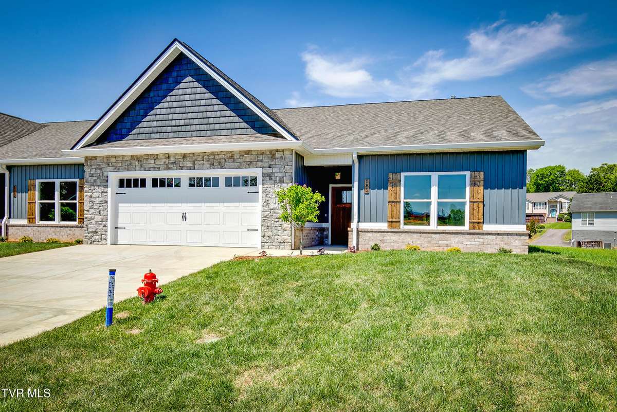 Jonesborough, TN 37659,606 Bittersweet TRL