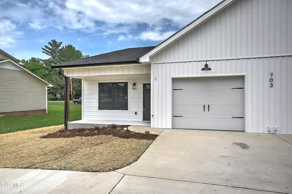 703 Swadley RD #1, Johnson City, TN 37601