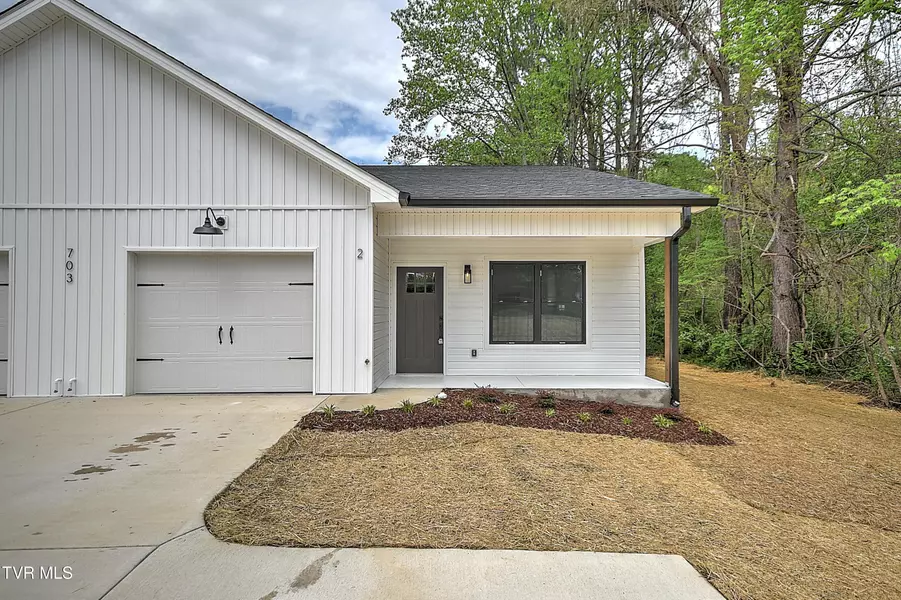 703 Swadley RD #2, Johnson City, TN 37601