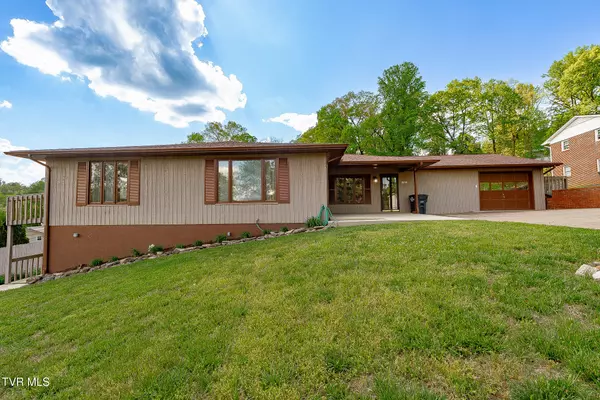 1853 Midview ST,  Kingsport,  TN 37665