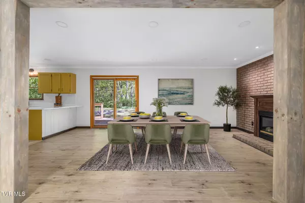 Elizabethton, TN 37643,113 Constitution AVE