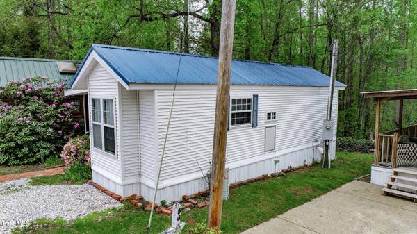 Cosby, TN 37722,5355 East Parkway Lot 56