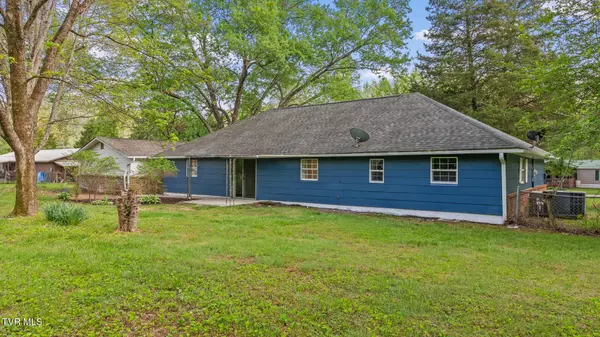 Wartburg, TN 37887,114 Clare LN