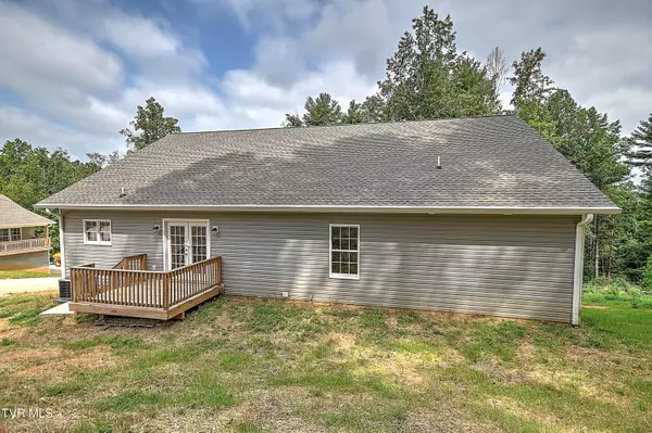 Butler, TN 37640,476 Norris Rd ( Bridle Path) RD