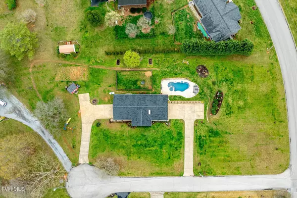 Jonesborough, TN 37659,209 Polk DR