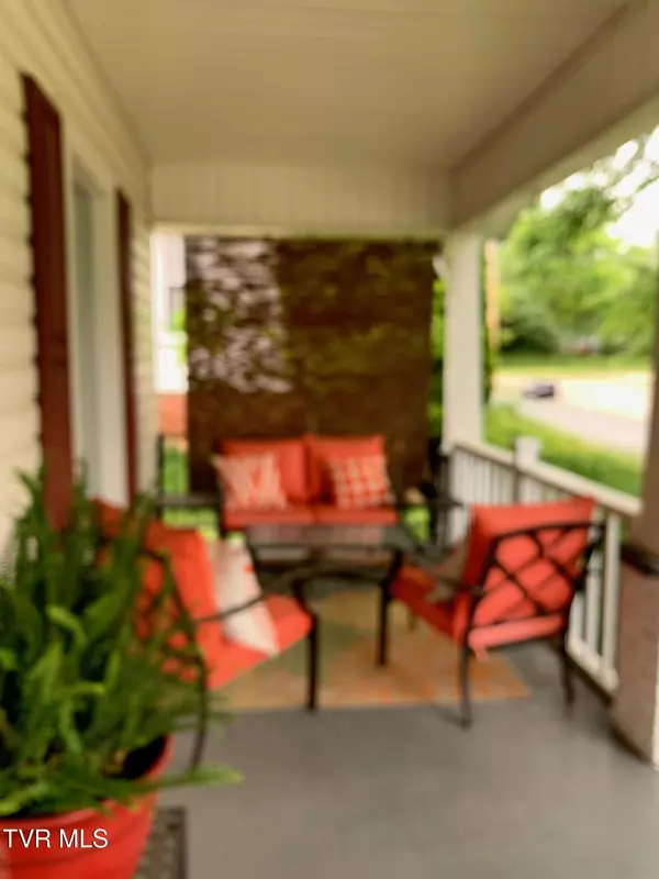 Johnson City, TN 37604,405 Magnolia AVE