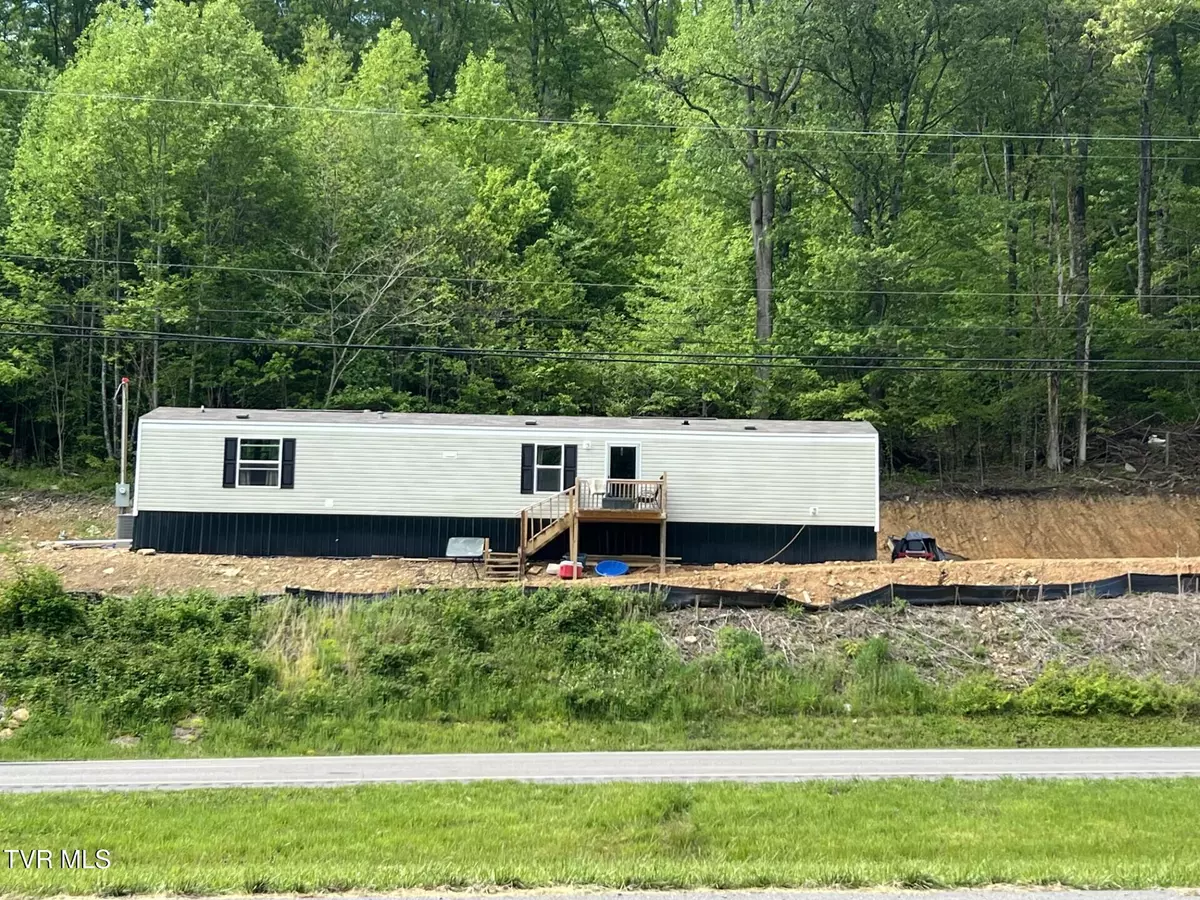 Big Stone Gap, VA 24219,28529 Us Hwy 23