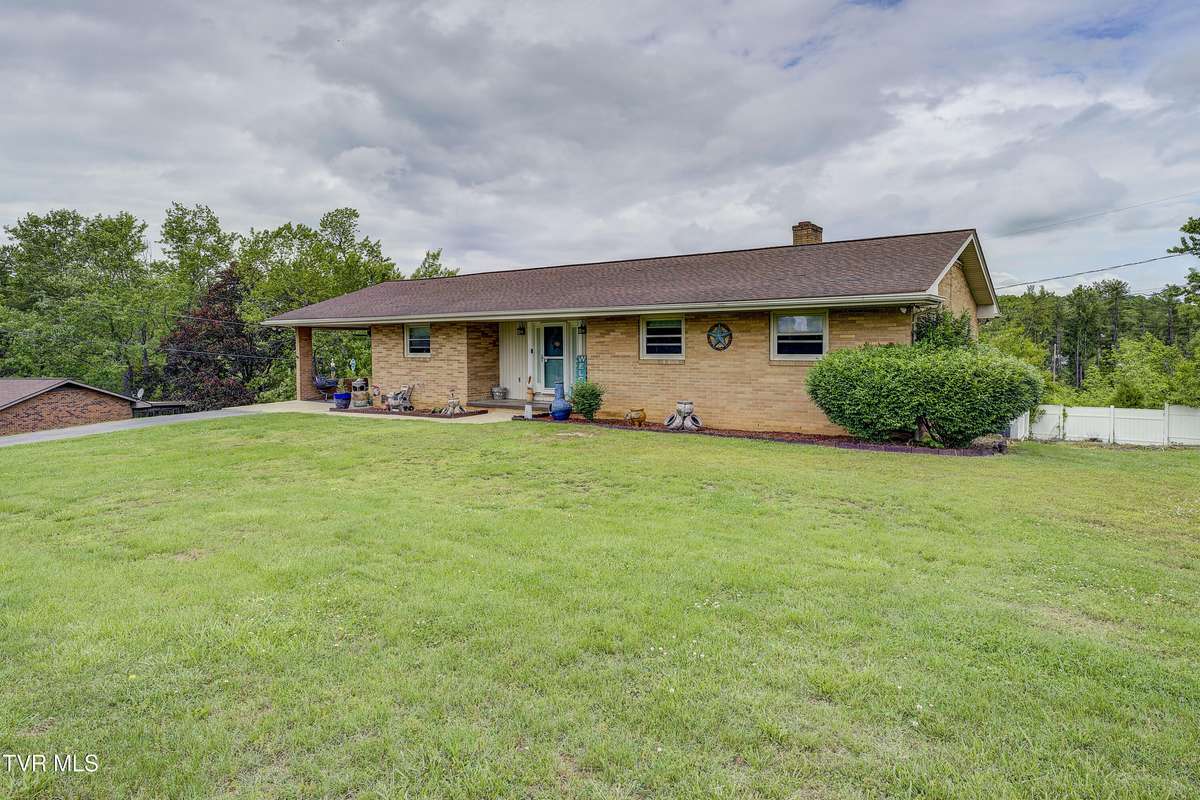 Kingsport, TN 37660,153 Rosefield DR