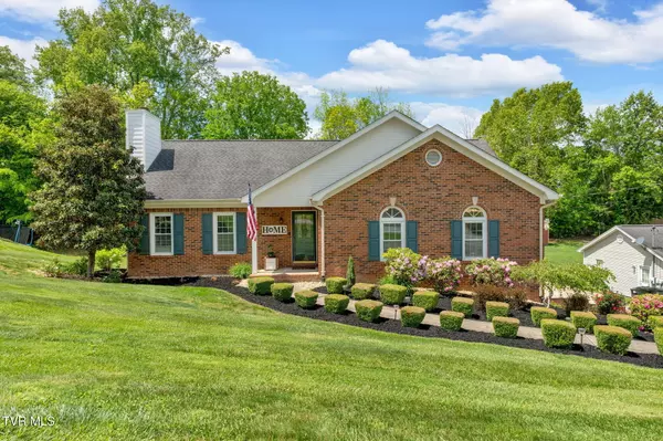 3141 Winesap RD,  Kingsport,  TN 37663