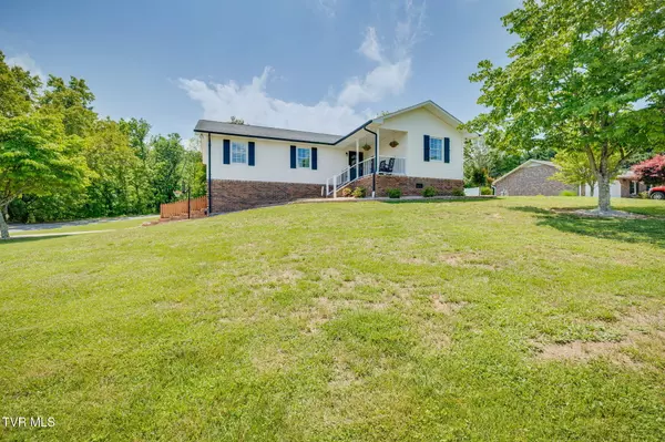237 Charlie AVE,  Piney Flats,  TN 37686