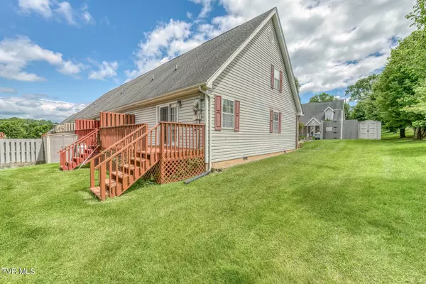 Blountville, TN 37617,210 Spring ST #C5