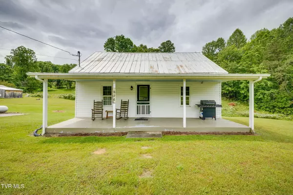 Rogersville, TN 37857,894 Mountain View RD