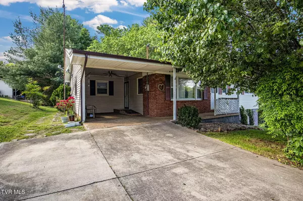 Mosheim, TN 37818,295 Unaka DR