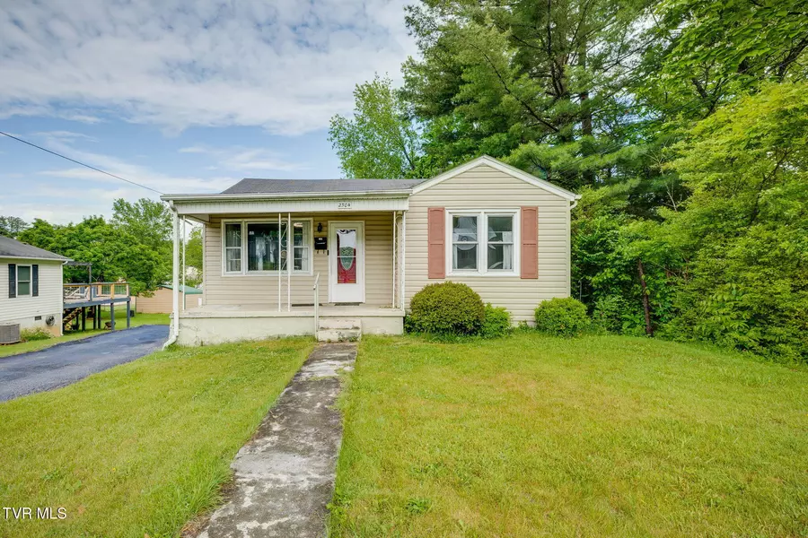 2304 Bay ST, Bristol, TN 37620