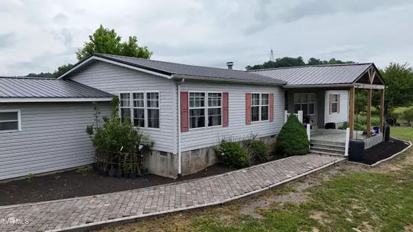 1168 Webster Valley RD, Rogersville, TN 37857