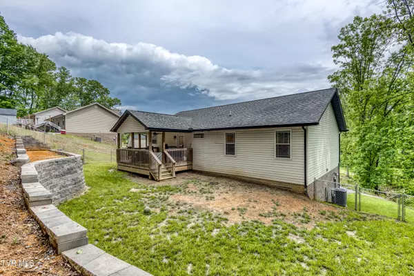 Kingsport, TN 37664,861 Cedar Branch RD