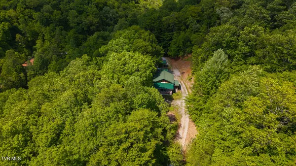 Sneedville, TN 37869,632 Jacobs Hollow RD
