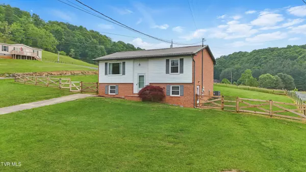 Blountville, TN 37617,309 Mockingbird PL