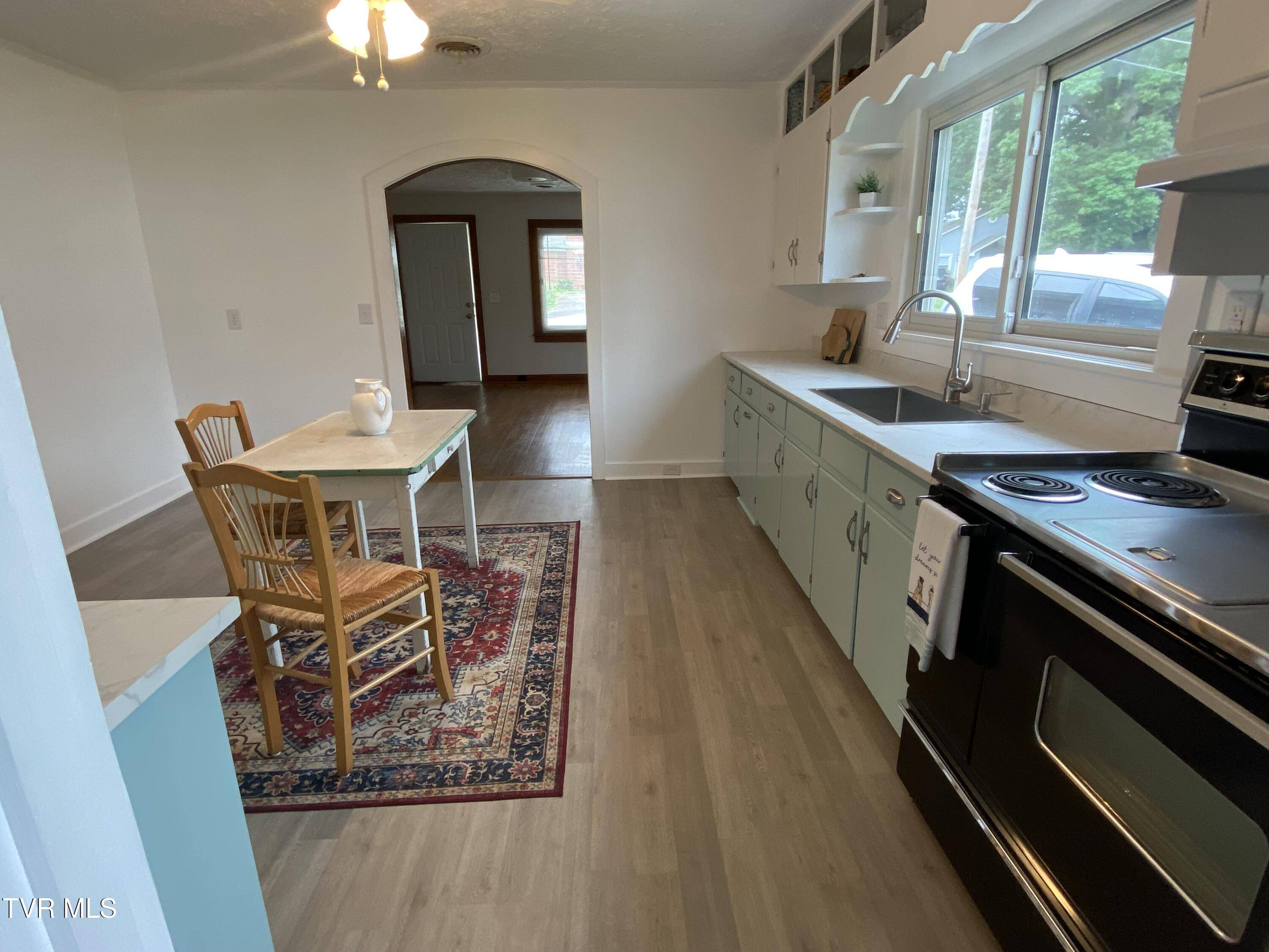 Greeneville, TN 37743,203 Sunrise DR