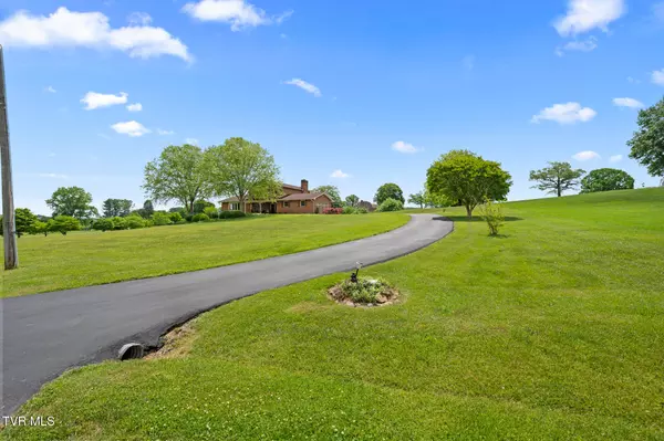 Bluff City, TN 37618,405 Meadow Lark LN