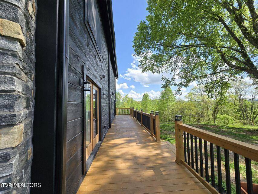 Sneedville, TN 37869,833 Duck Creek RD