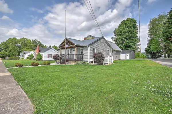 Elizabethton, TN 37643,1401 Burgie ST