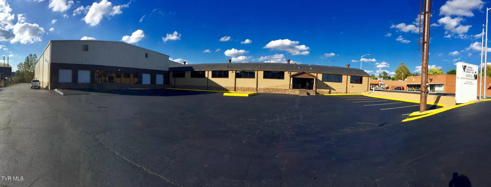250 Commonwealth Ave. AVE, Bristol, VA 24201