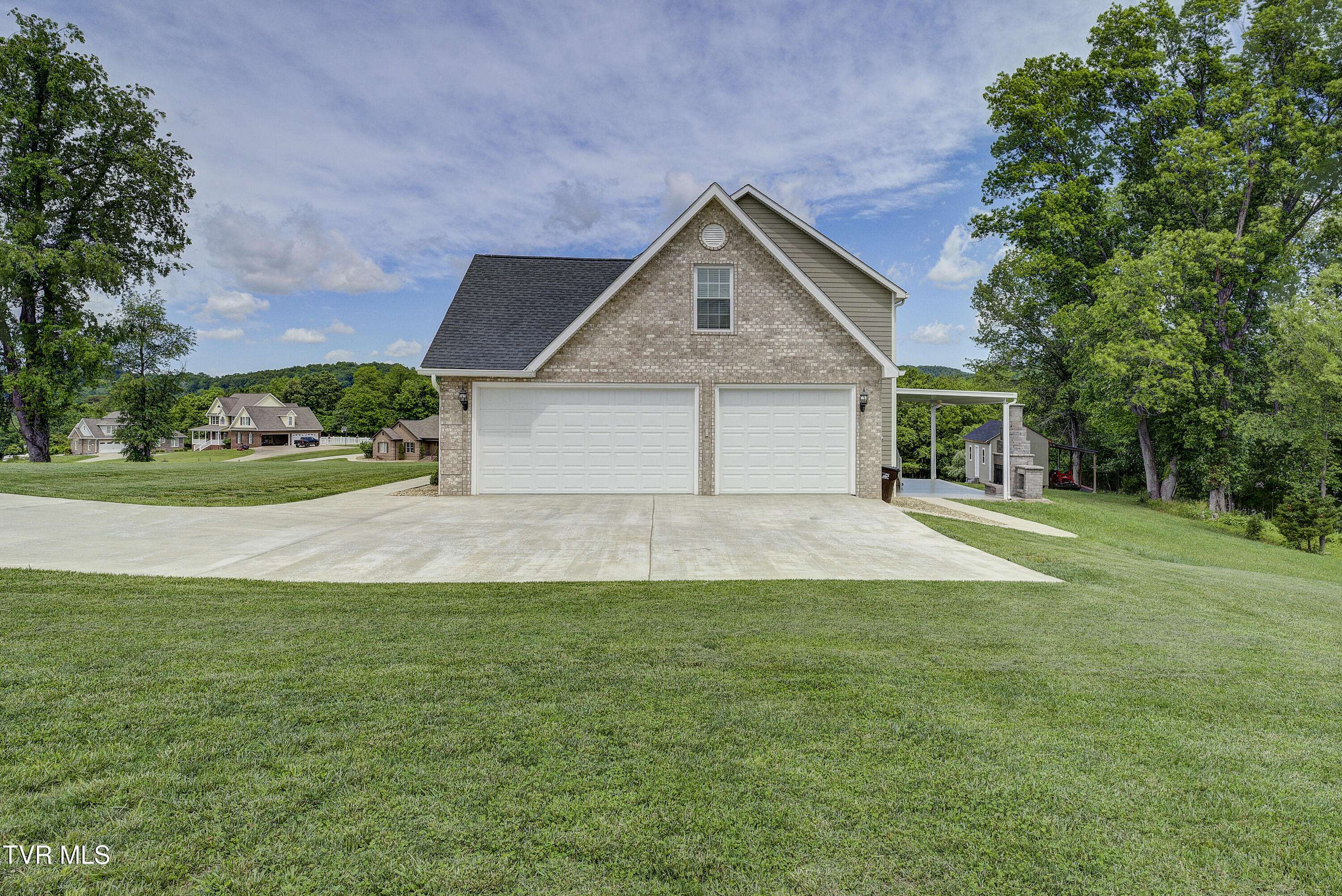 Piney Flats, TN 37686,259 Lake Vista CIR