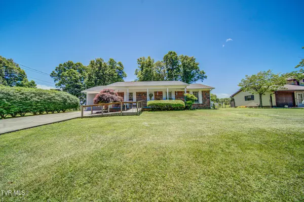 Rogersville, TN 37857,133 Greenwood ST