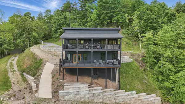 Butler, TN 37640,273 Campbell RD