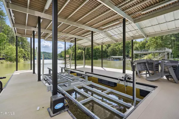 Butler, TN 37640,273 Campbell RD