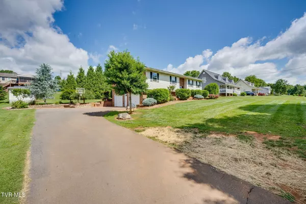 Rogersville, TN 37857,161 Stewart Hills DR