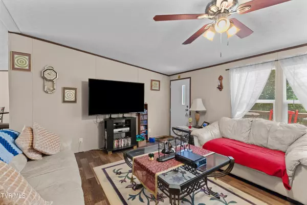 Whitesburg, TN 37891,7812 Stagecoach RD