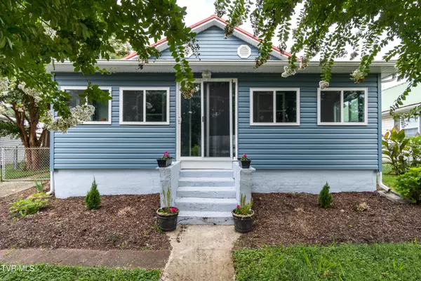 Johnson City, TN 37601,1605 Fairview AVE