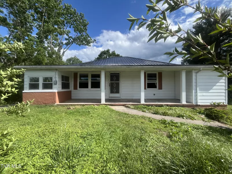11352 Frederick RD, Coeburn, VA 24230
