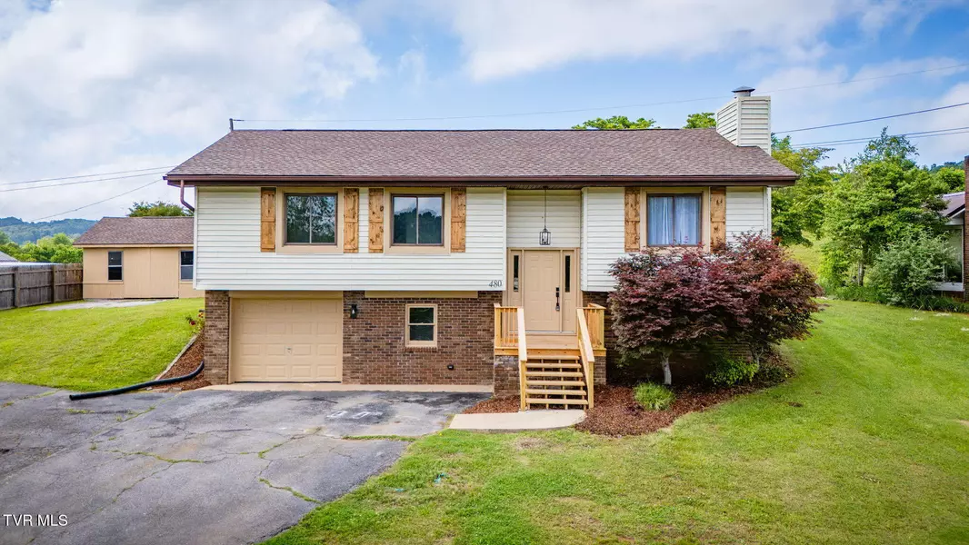 480 Old Hickory CIR, Mount Carmel, TN 37645